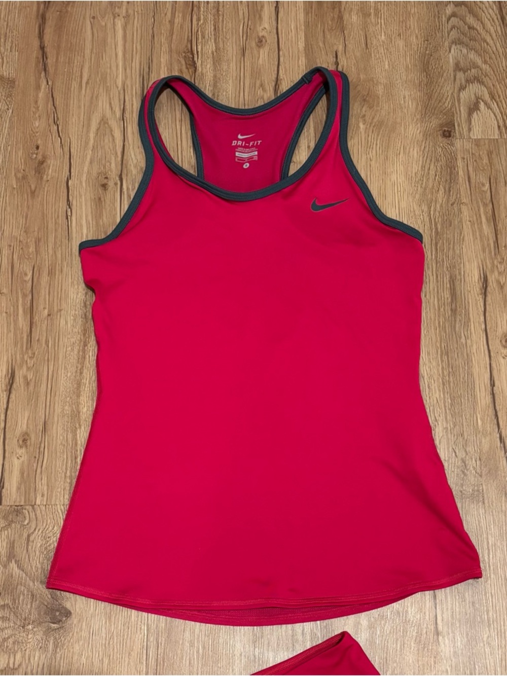 Nike magenta Dri-FIT Racerback Tank top & Tennis Skirt skort set women’s small s - Picture 2 of 9